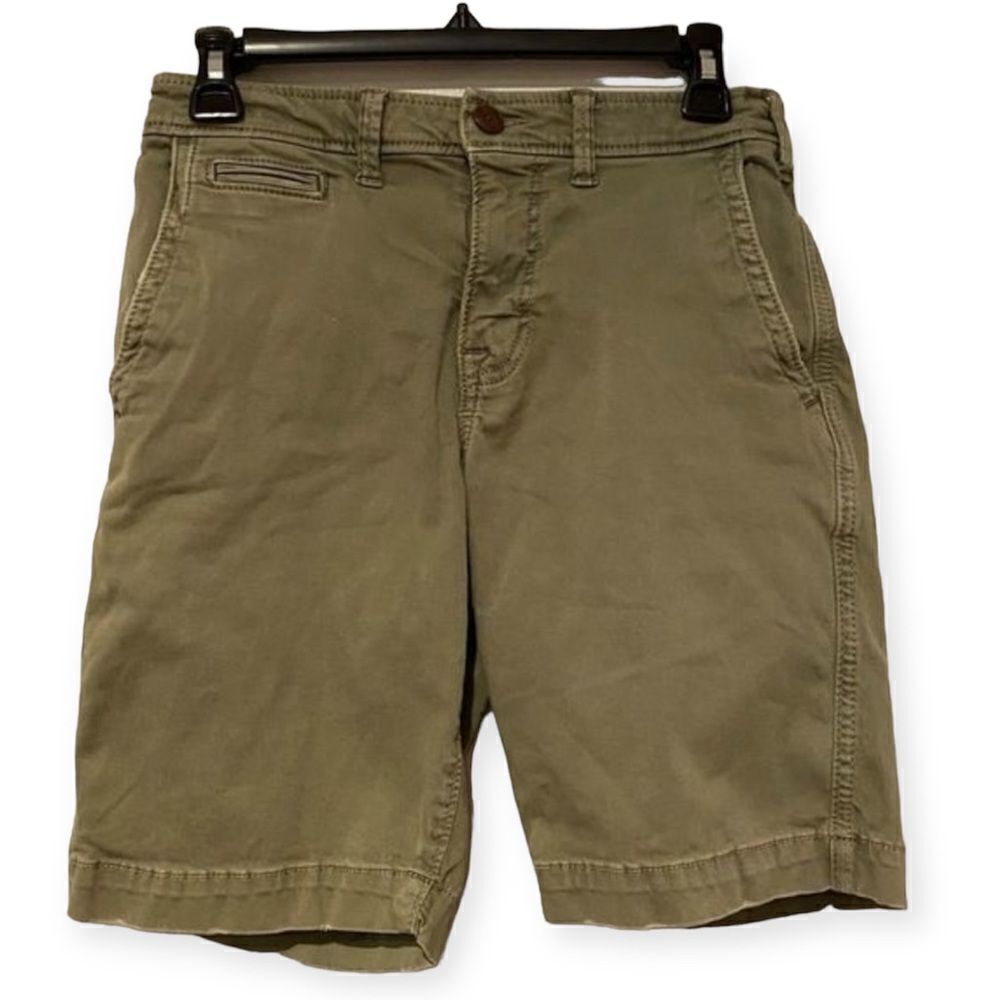 Aeo Extreme Flex Green Khaki Classic Fit Shorts Size 26